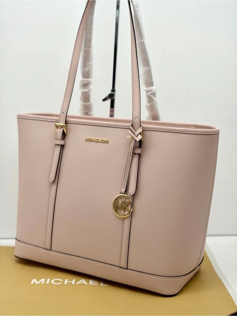 MICHAEL KORS Jet Set Travel Lg Top Zip Shoulder Tote Saffiano Leather Pwdr Blush